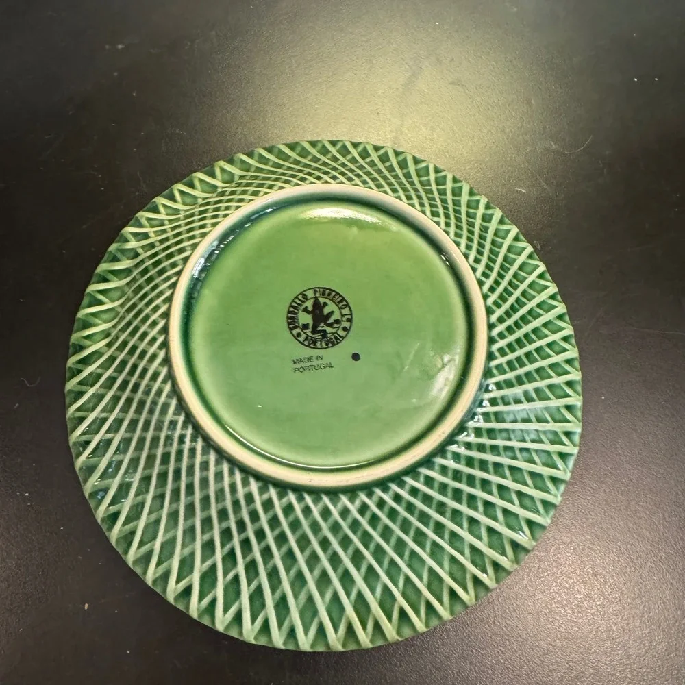 Bordallo Pinheiro Rabbit Cereal Bowl Home 7.5in Green Lattice Majolica Portugal